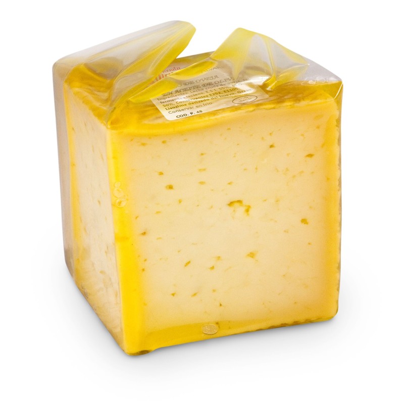 1/4 de FROMAGE DE BREBIS SÉCHÉ À L’HUILE D’OLIVE