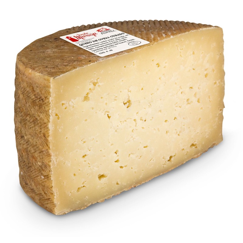 GETROCKNETER SCHAFSKÄSE 1/2