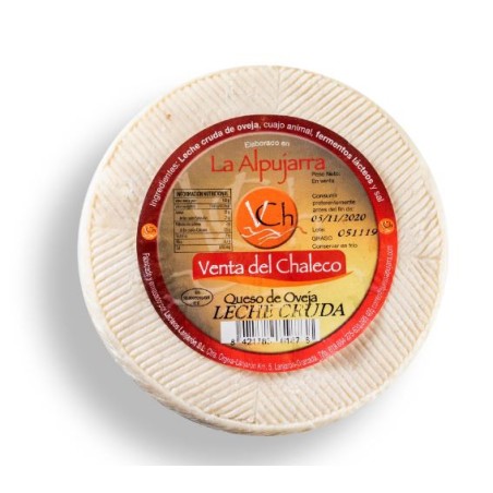 Halbharter Schafskäse