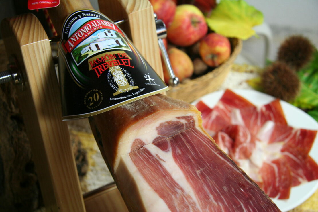 etiqueta negra jamon de trevelez